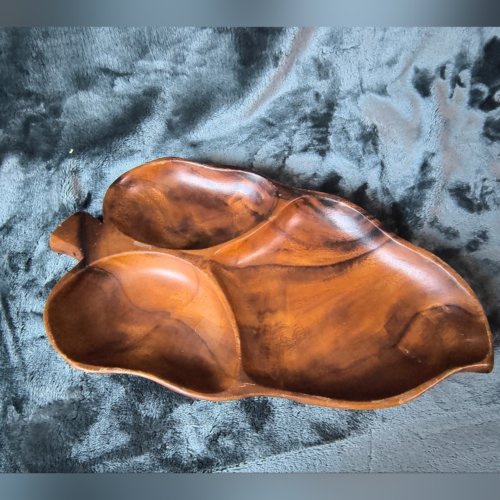 Monkey-Pod Wood Handcrafted Wooden Leaf-Shaped Bowl